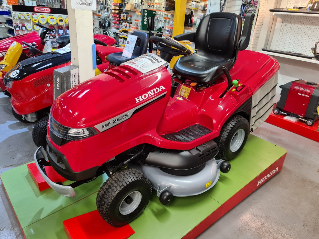 NEW STOCK LAWN & GARDEN