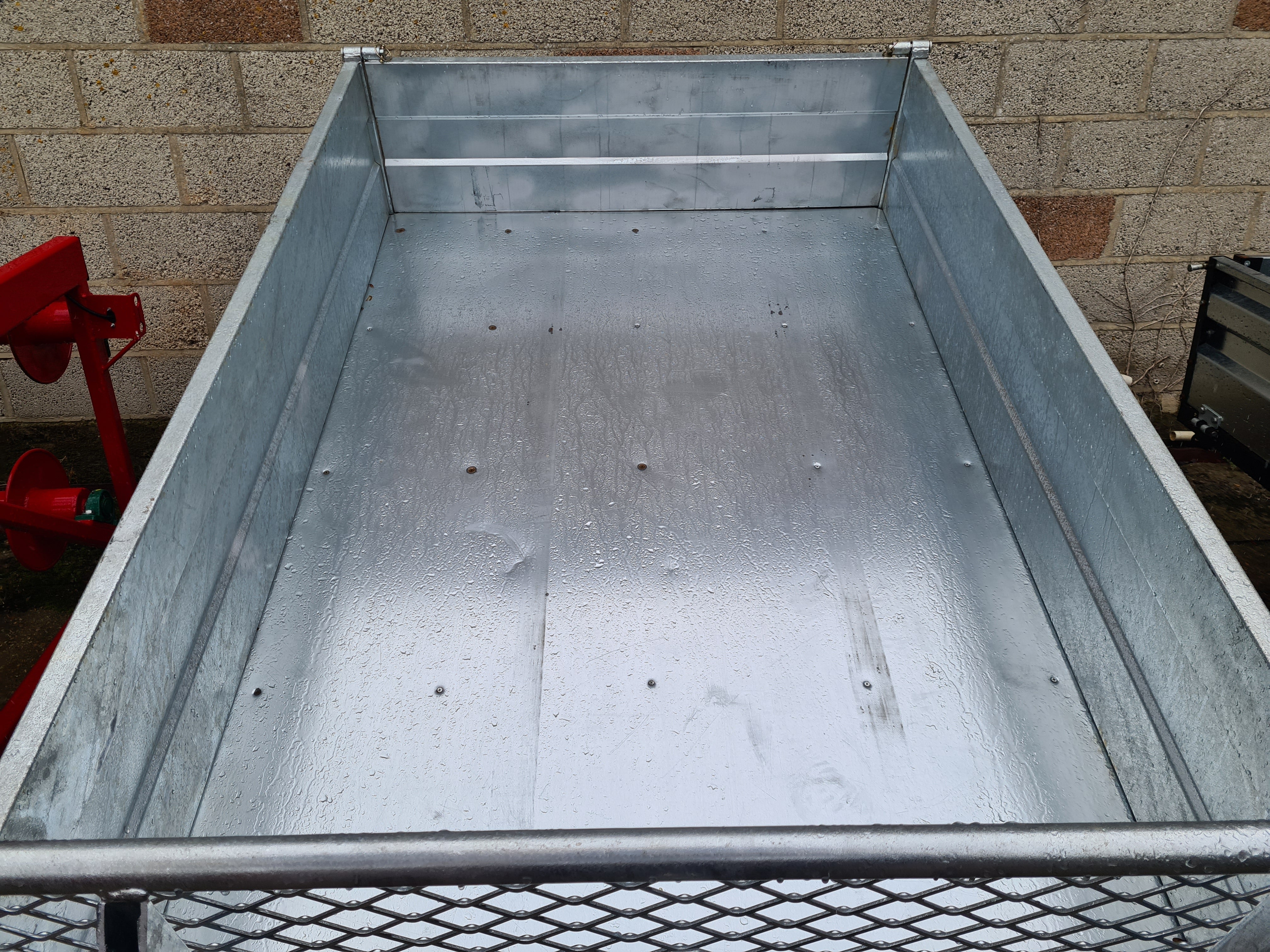 KELLFRI 1.5t ATV Tipping Trailer - £2090 + VAT