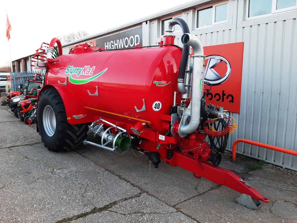 SlurryKat 2750G Tanker with 9m Dribble bar - £ 44,000 +vat