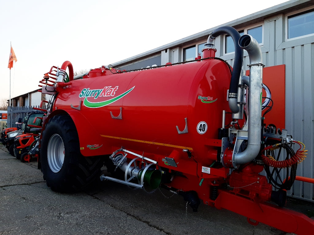 SlurryKat 2750G Tanker with 9m Dribble bar - £ 44,000 +vat