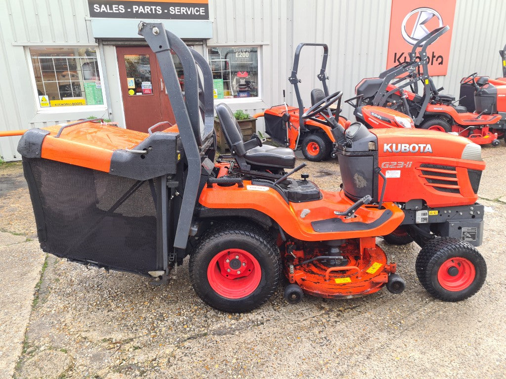 KUBOTA G23-II Low Dump Rideon - 1002hrs