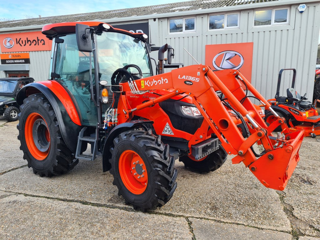Kubota M4073 74hp Tractor c/w Loader - only 335hrs - £42,200 +vat