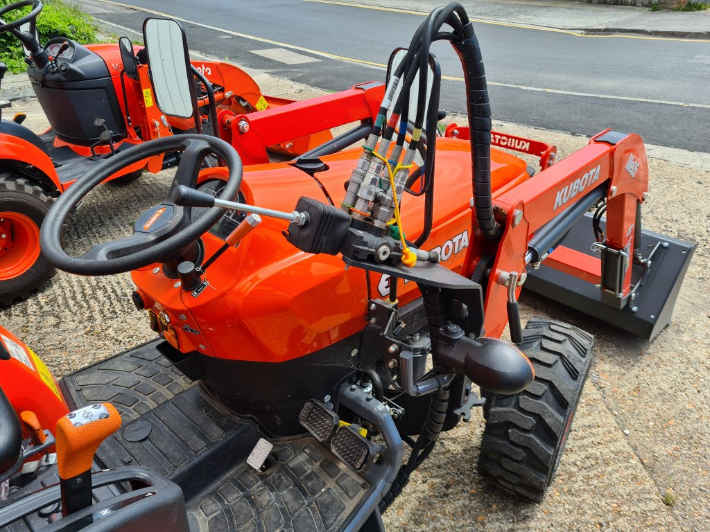 Kubota EK1261 Compact Tractor with Industrial Tyres and Loader