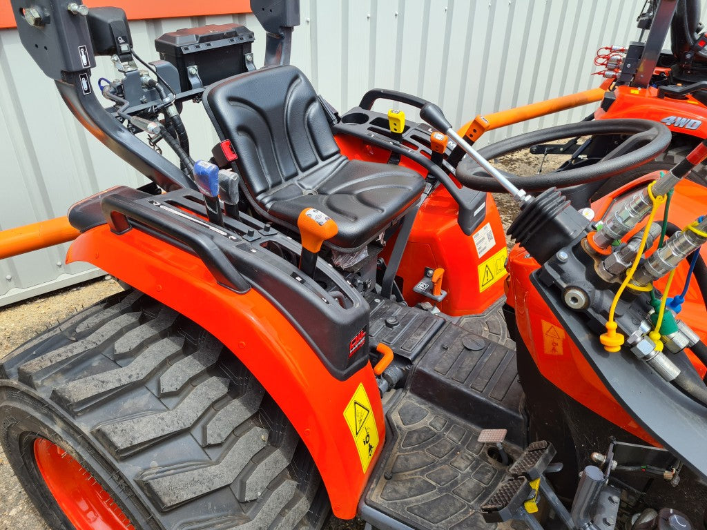 Kubota EK1261 Compact Tractor with Industrial Tyres and Loader