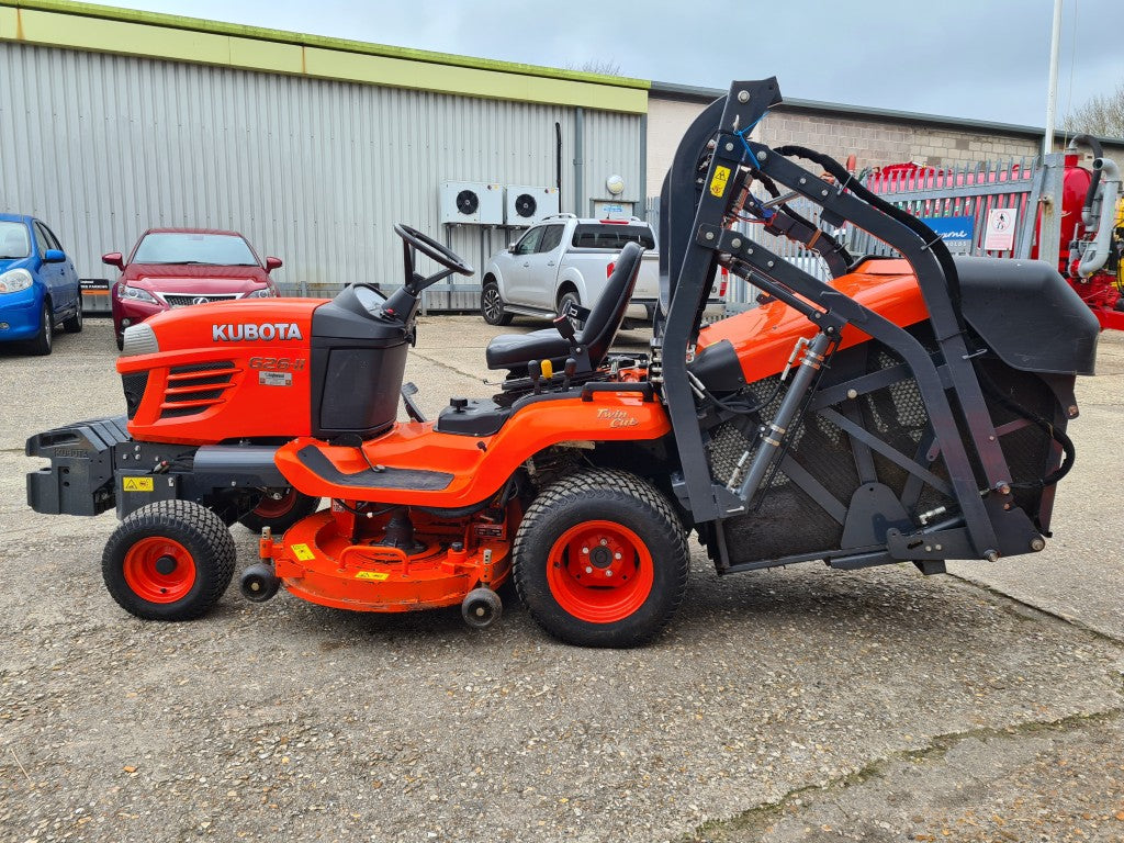 Used G26HD (High Dump) Rideon Mower
