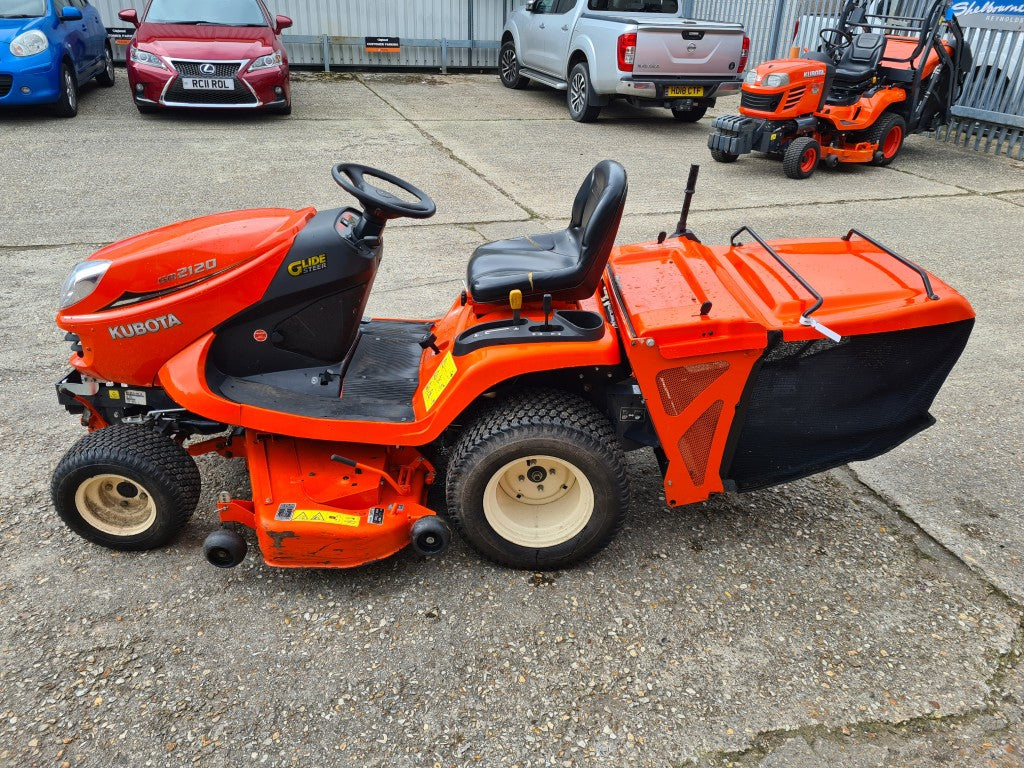 Used GR2120 Rideon Mower with 48" Deck & Collector - 384hrs