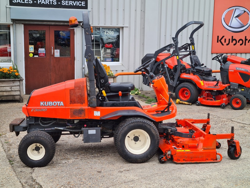 Used F3680 Out Front Rideon with 60" Deck - £ POA (no VAT applicable)
