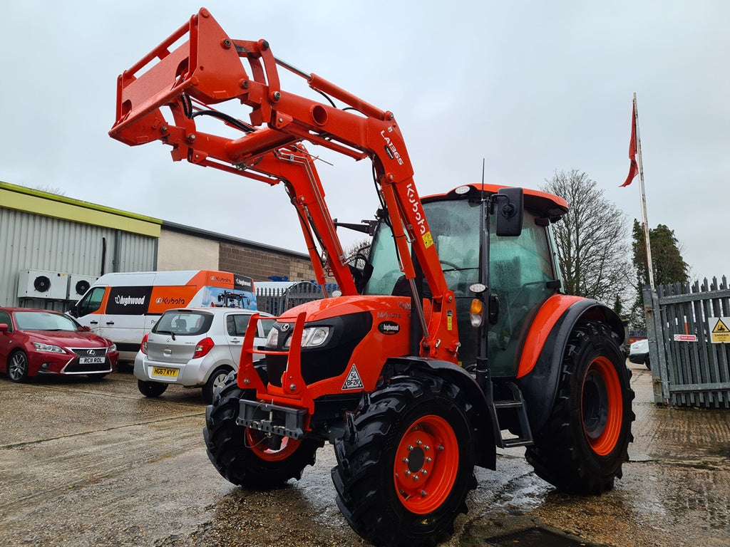 Kubota M4073 74hp Tractor c/w Loader - only 350hrs - £42,200 +vat