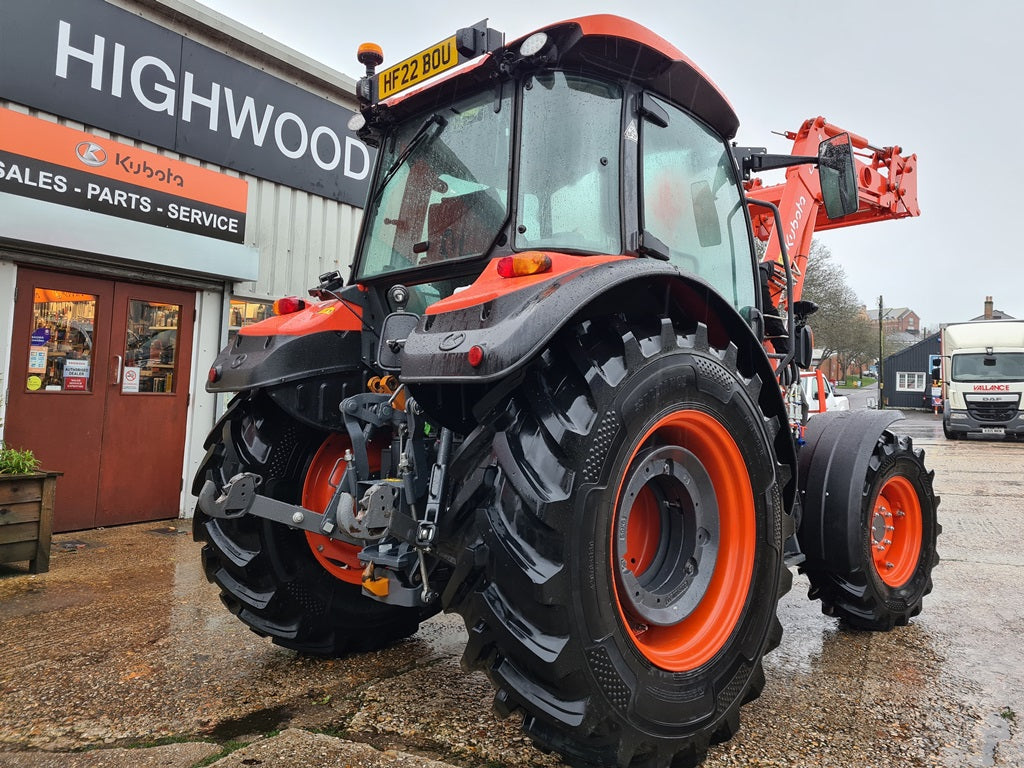 Kubota M4073 74hp Tractor c/w Loader - only 350hrs - £42,200 +vat