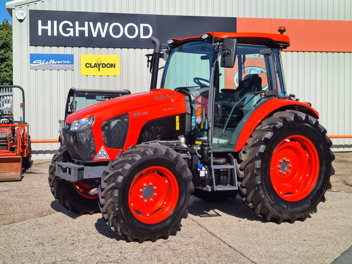 Kubota M5-112 113hp Tractor