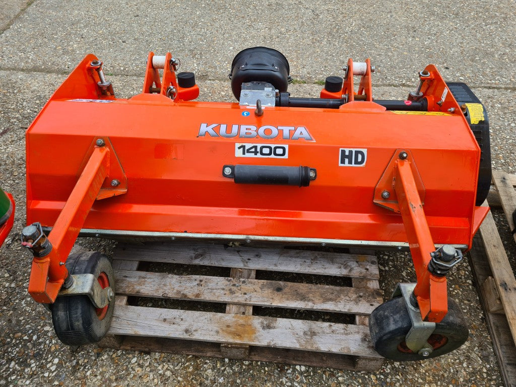 Kubota TEG1400 1.4m Front Flail for F Series Out Front Rideon Mowers - £2750 +VAT