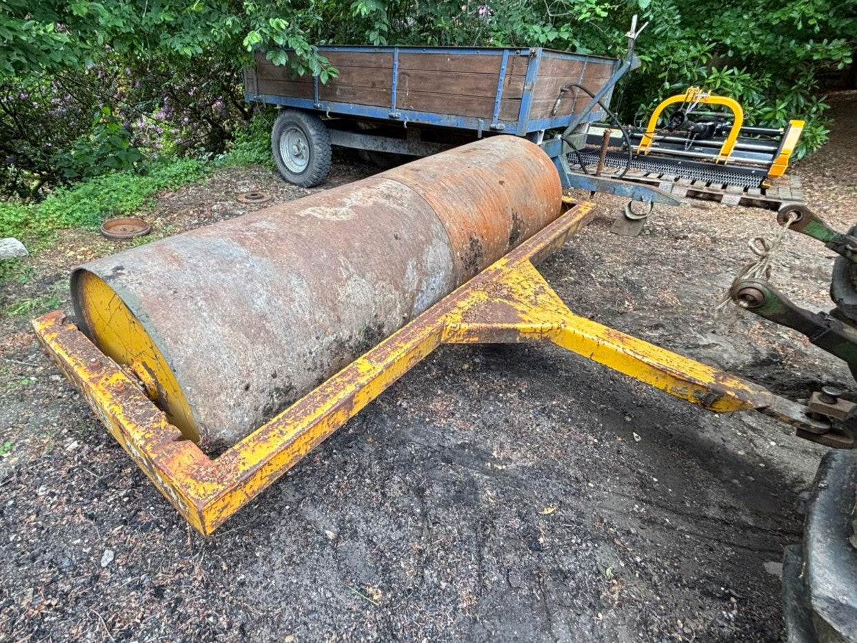 Used TWOSE 8ft Flat Roll - £850 no VAT