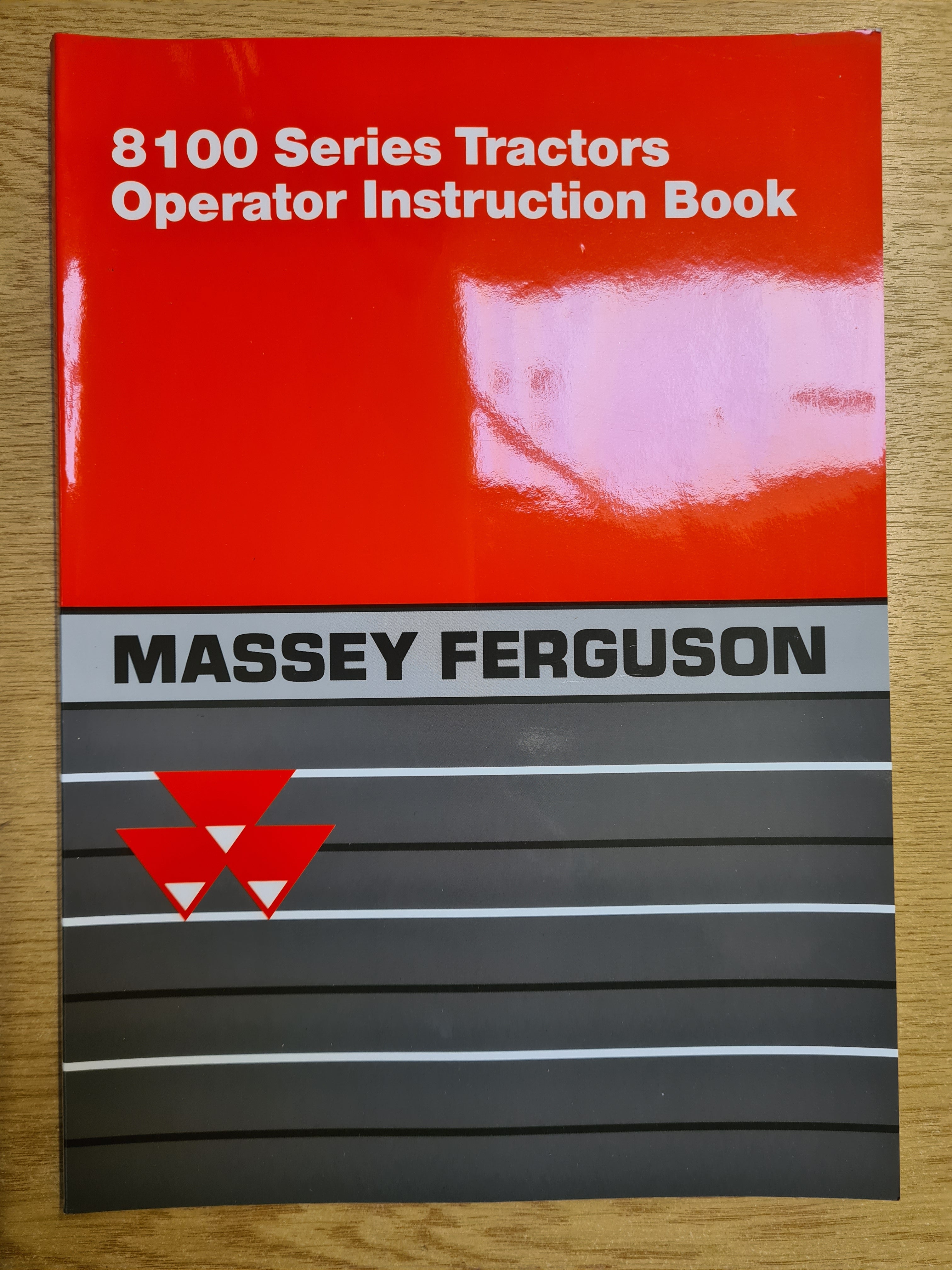 MF 8100 Tractor Operator Instruction Manual - £39 (+vat)