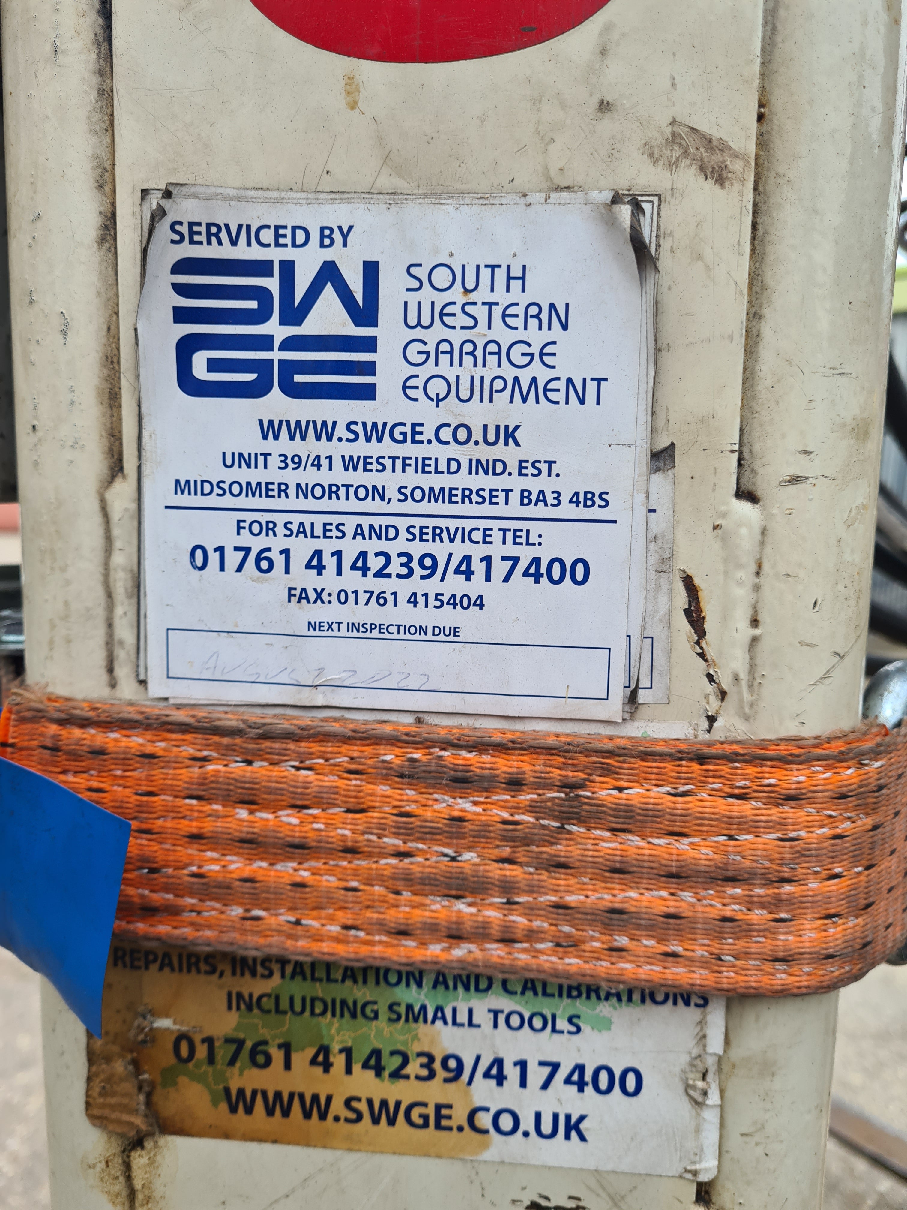 Used STENHOJ 3t (3000kg) two post garage lift - SPARES or REPAIR - £500 +vat