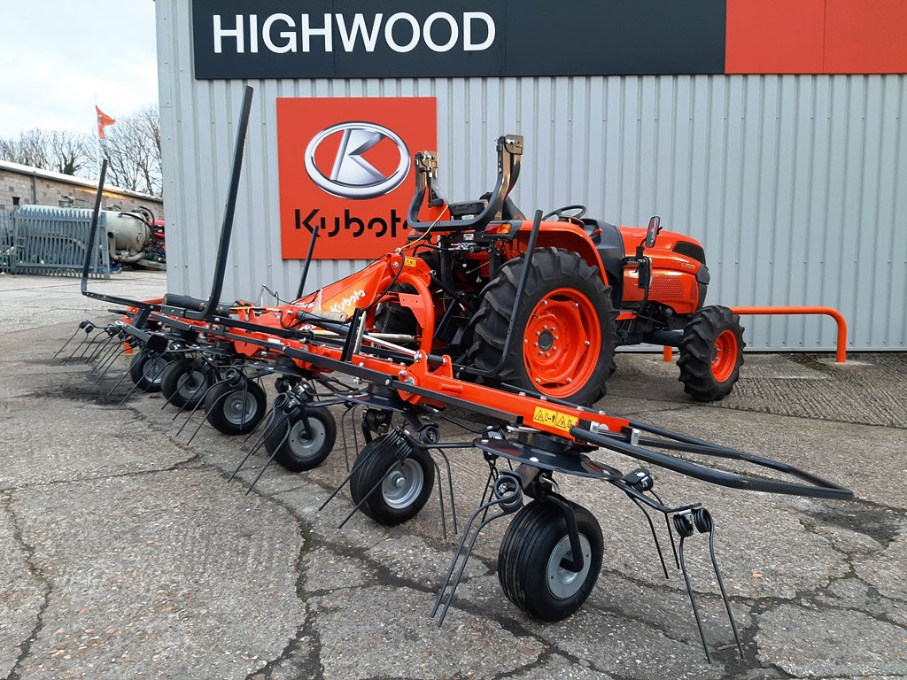 KUBOTA TE6060 6m Tedder - £7600 +VAT