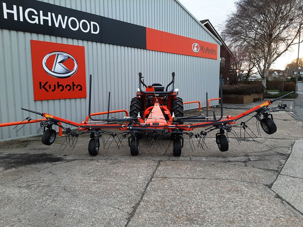 KUBOTA TE6060 6m Tedder - £7600 +VAT