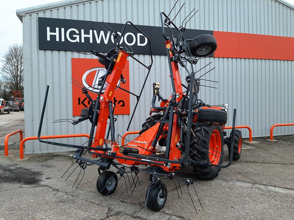 KUBOTA TE6060 6m Tedder - £7600 +VAT