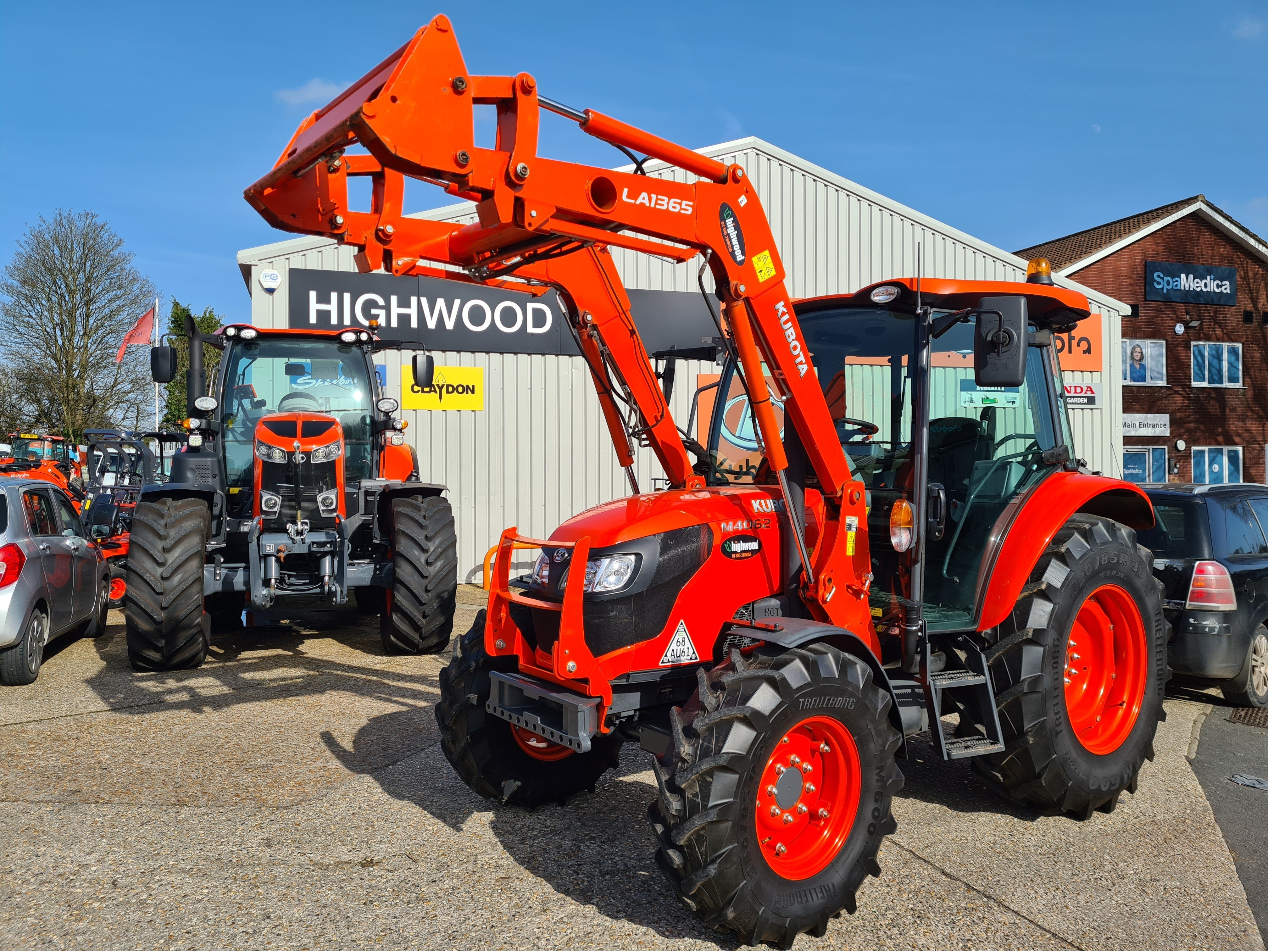 M4073 with Loader to Customer in Wales