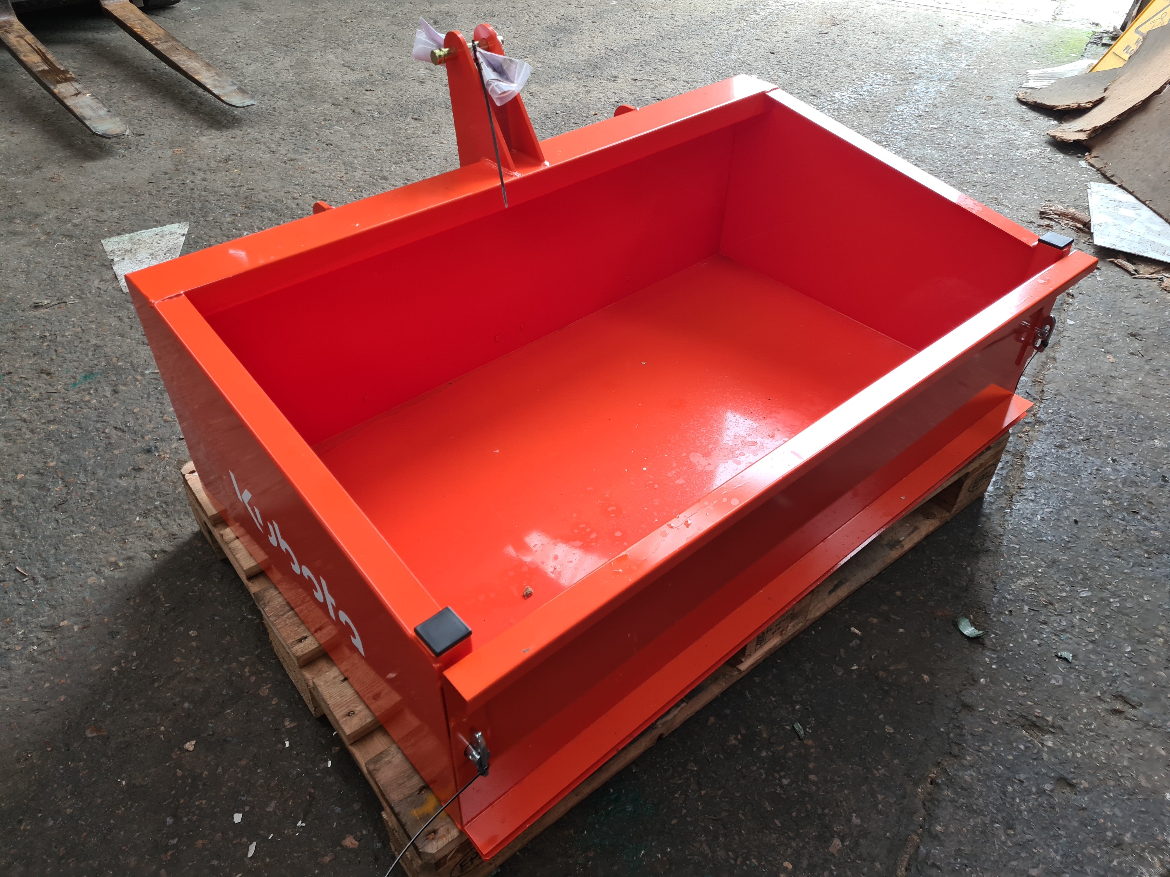 Kubota EK 1.20 Mounted 4ft Transport Box