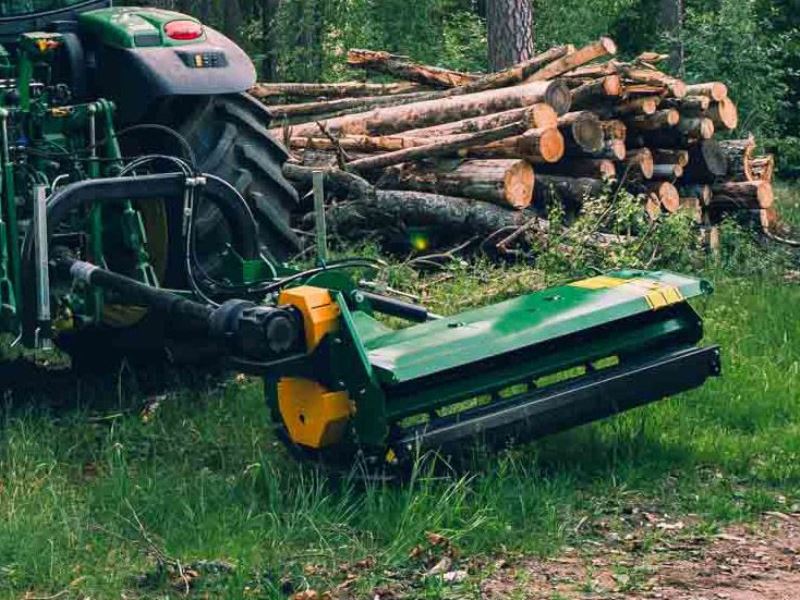 Kellfri Mounted WKL180 Verge Mower