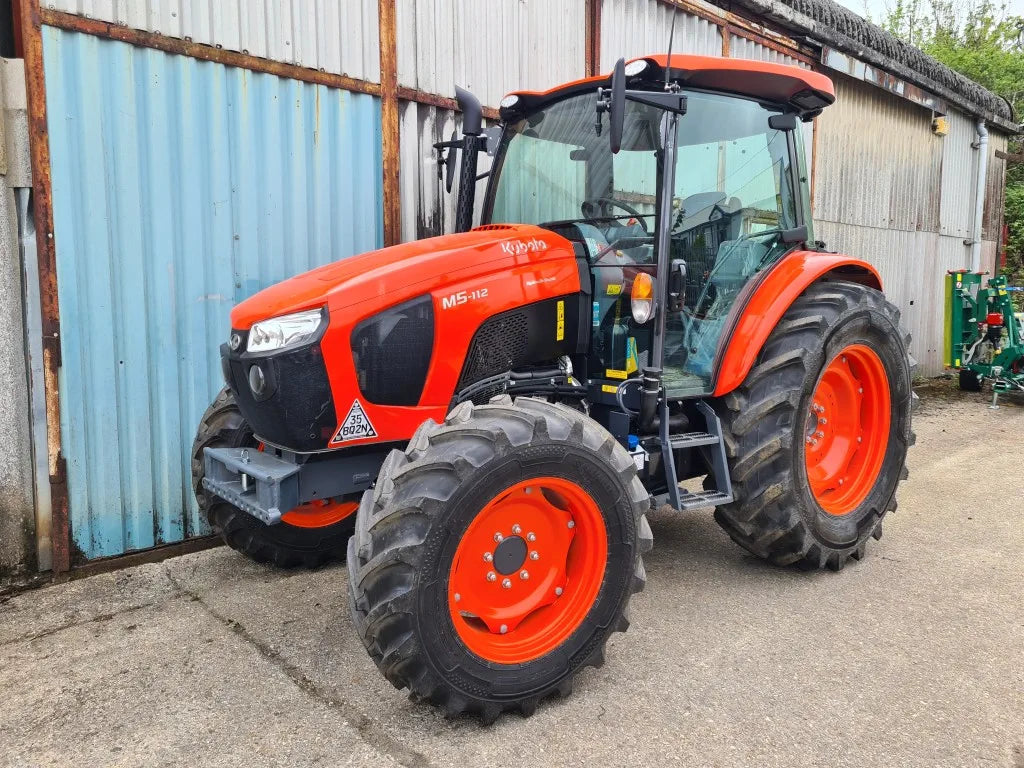 Kubota M5-112 113hp Tractor