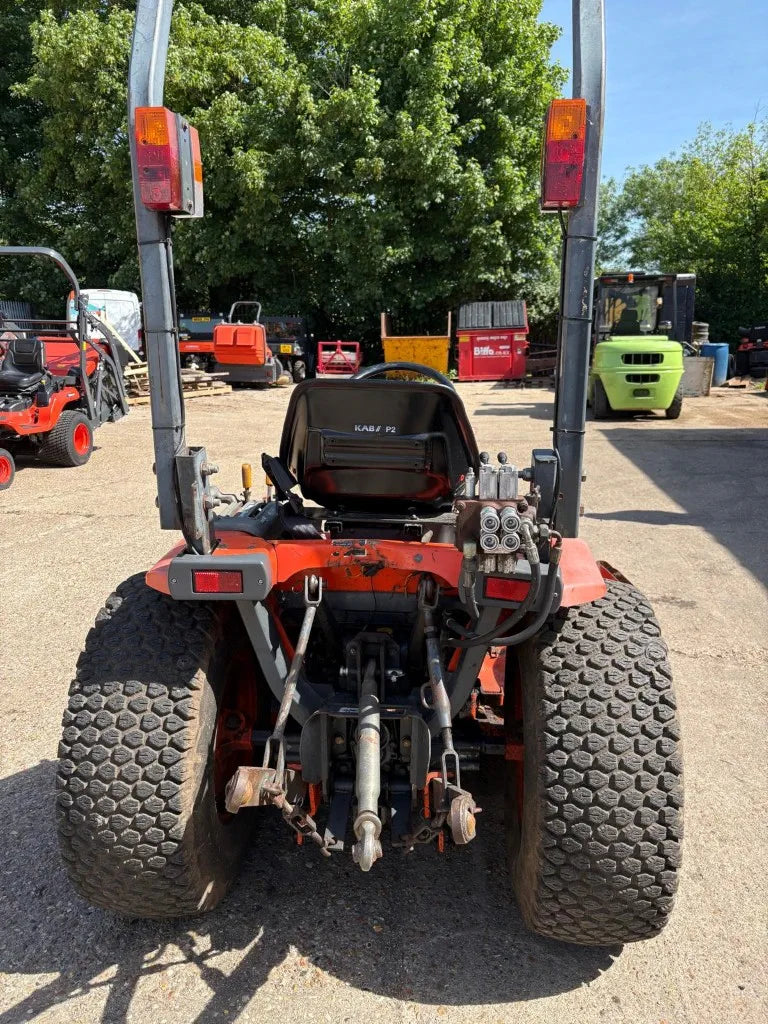 USED Kubota B2400 Compact Tractor with mower deck