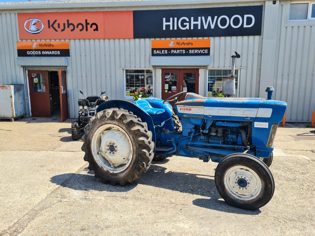 FORD 3000 Super Dexta 2wd tractor