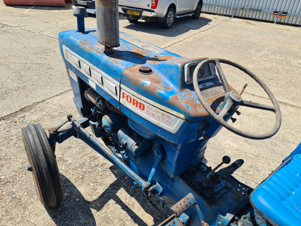 FORD 3000 Super Dexta 2wd tractor