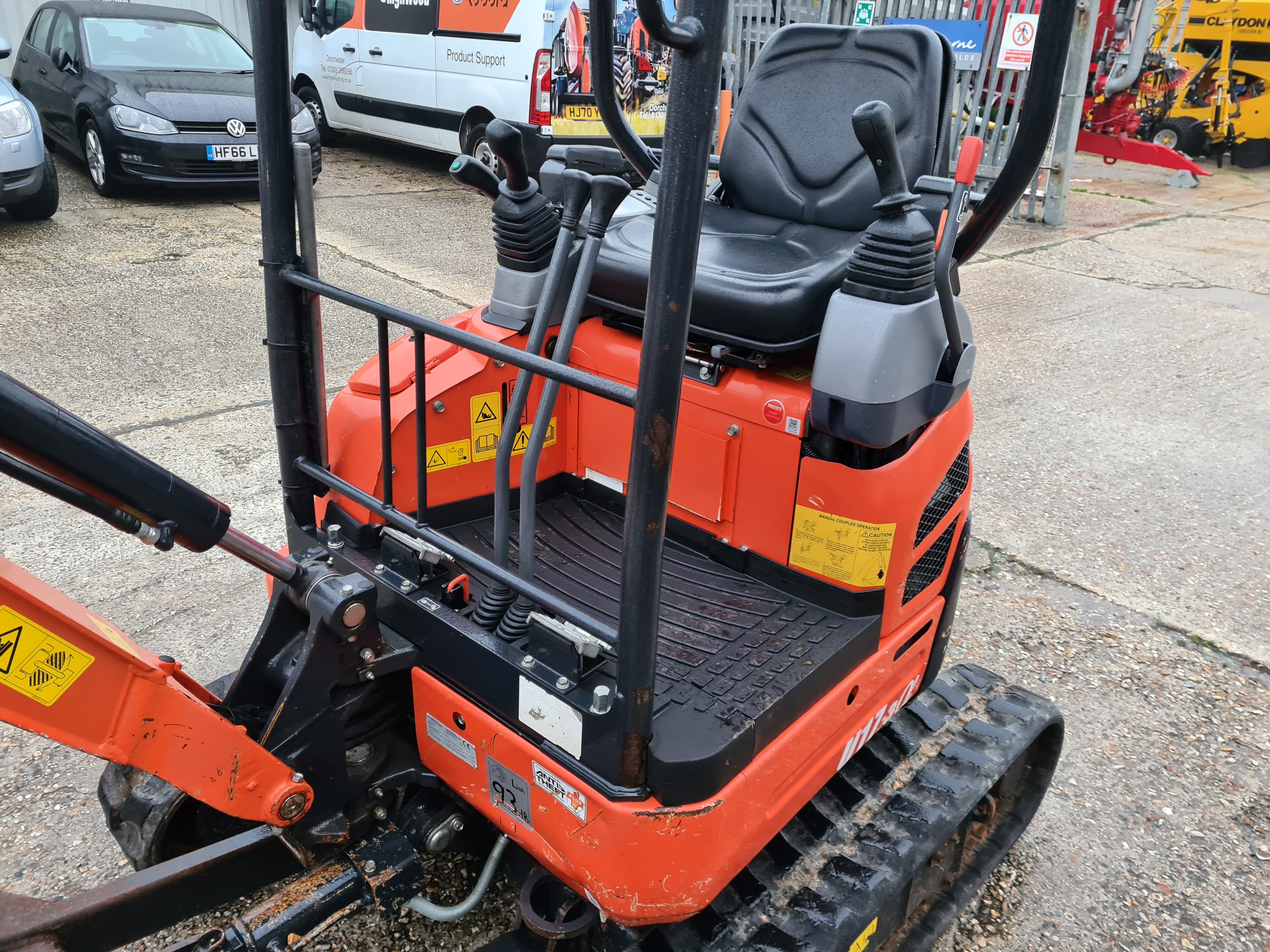 KUBOTA U17-3 Mini Digger - £14,250 +vat