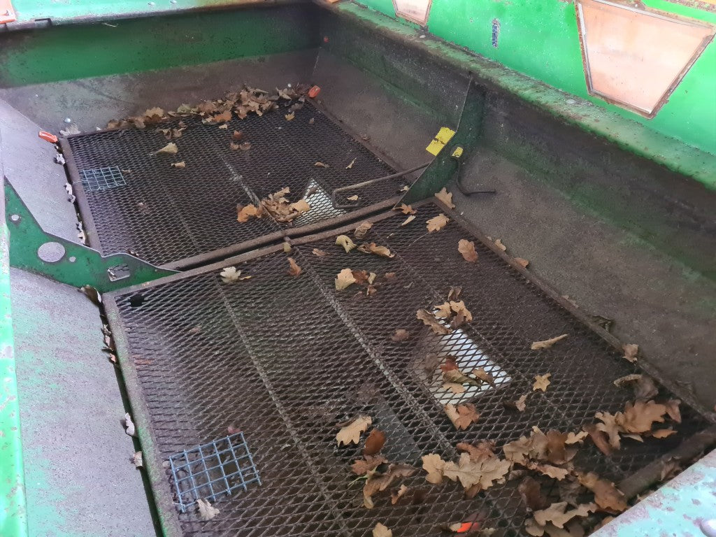 Used AMAZONE ZA-M 1500 Profis Hydro with extensions and Teagle Bag Lifter