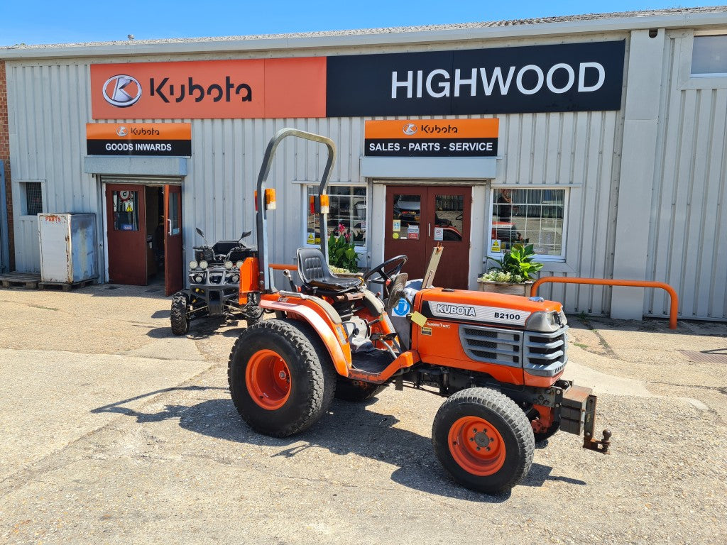Kubota B2100 Compact Tractor on turf tyres