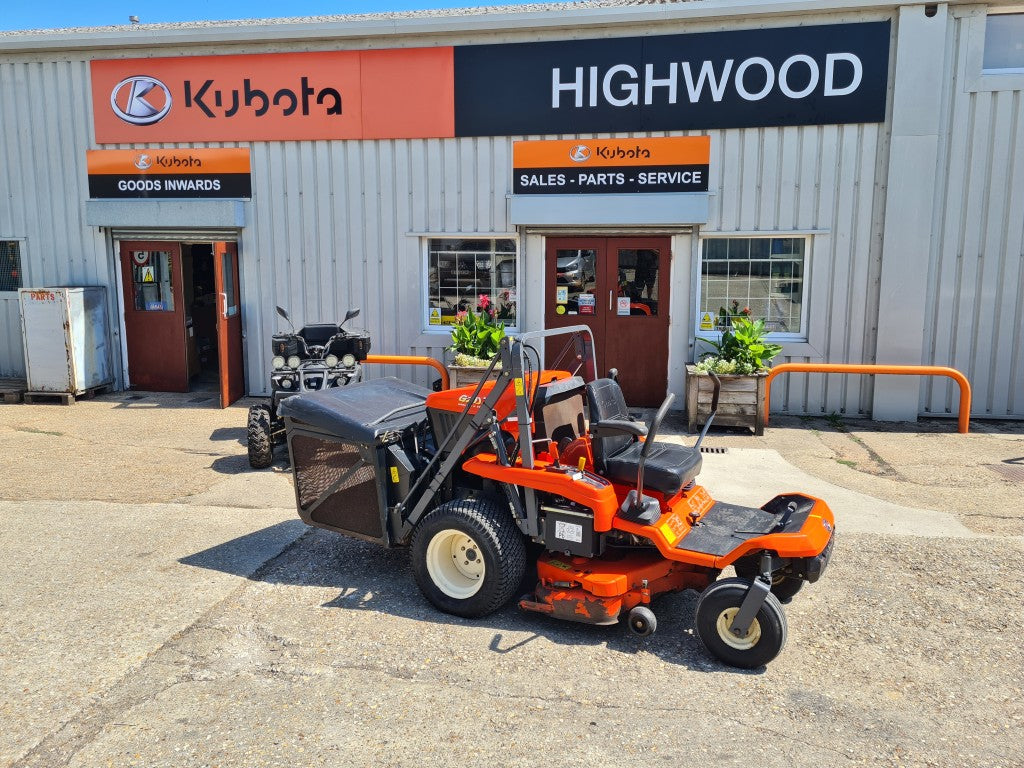 Kubota GZD21 Zero Turn High Dump Rideon Mower