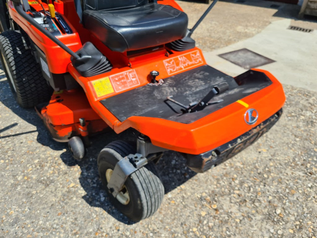 Kubota GZD21 Zero Turn High Dump Rideon Mower