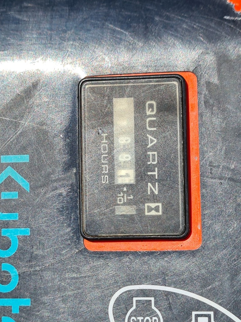 Kubota GZD21 Zero Turn High Dump Rideon Mower