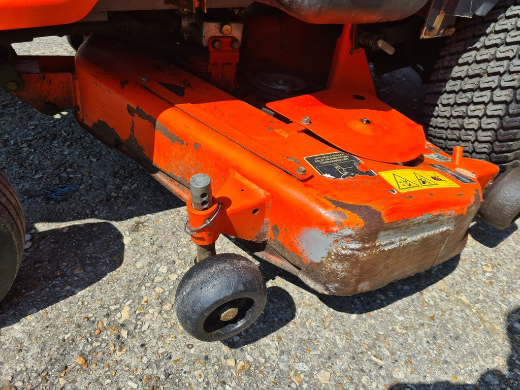 Kubota GZD21 Zero Turn High Dump Rideon Mower