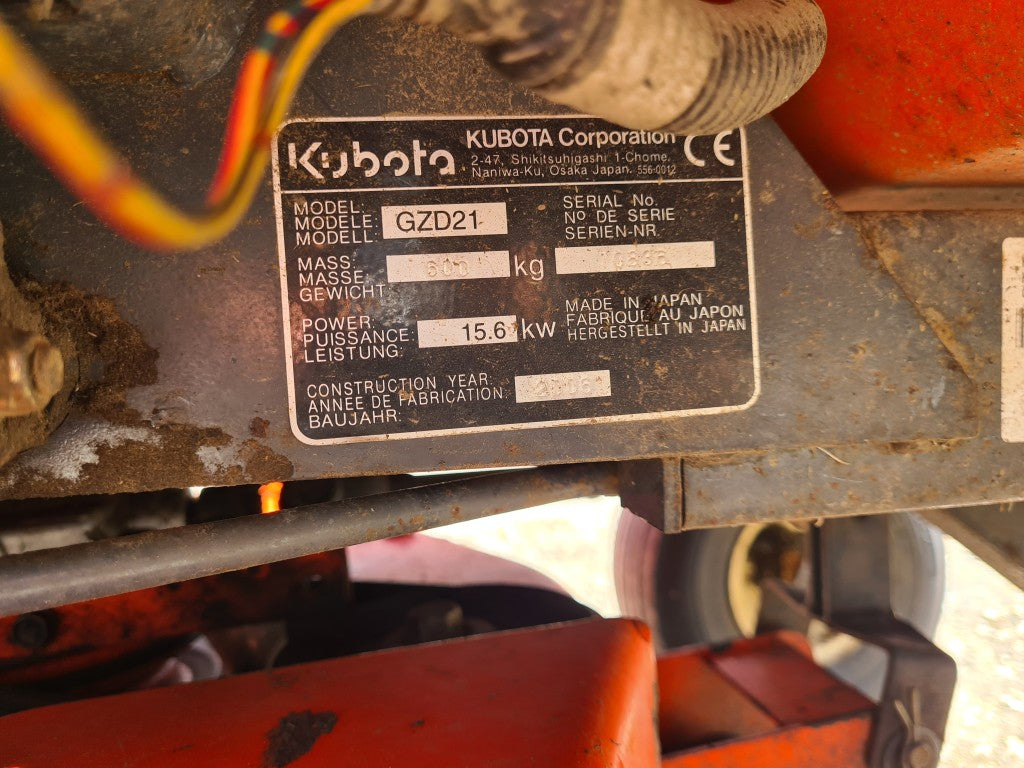 Kubota GZD21 Zero Turn High Dump Rideon Mower