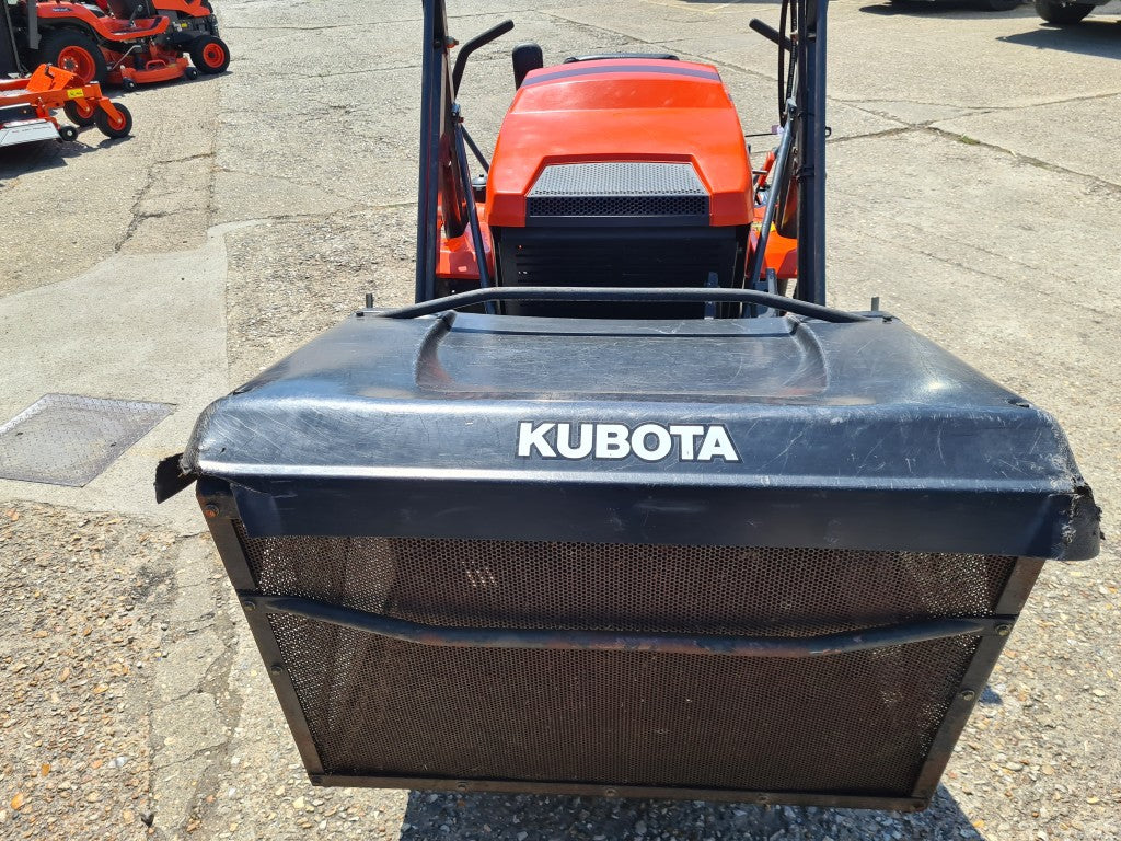 Kubota GZD21 Zero Turn High Dump Rideon Mower