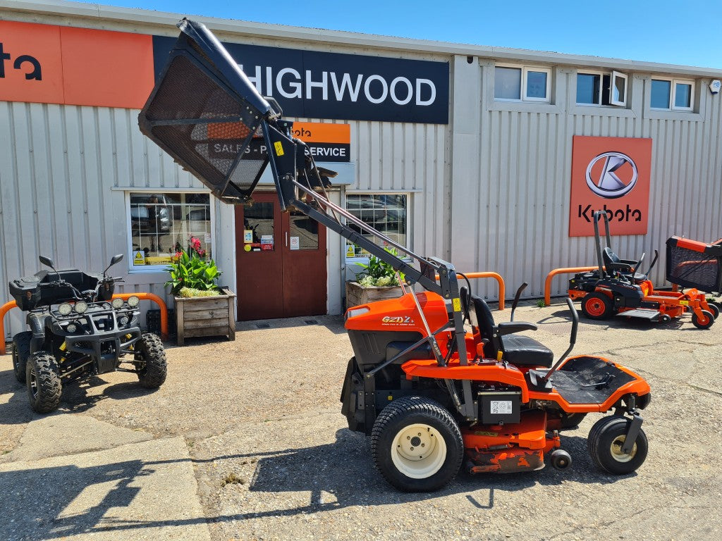 Kubota GZD21 Zero Turn High Dump Rideon Mower