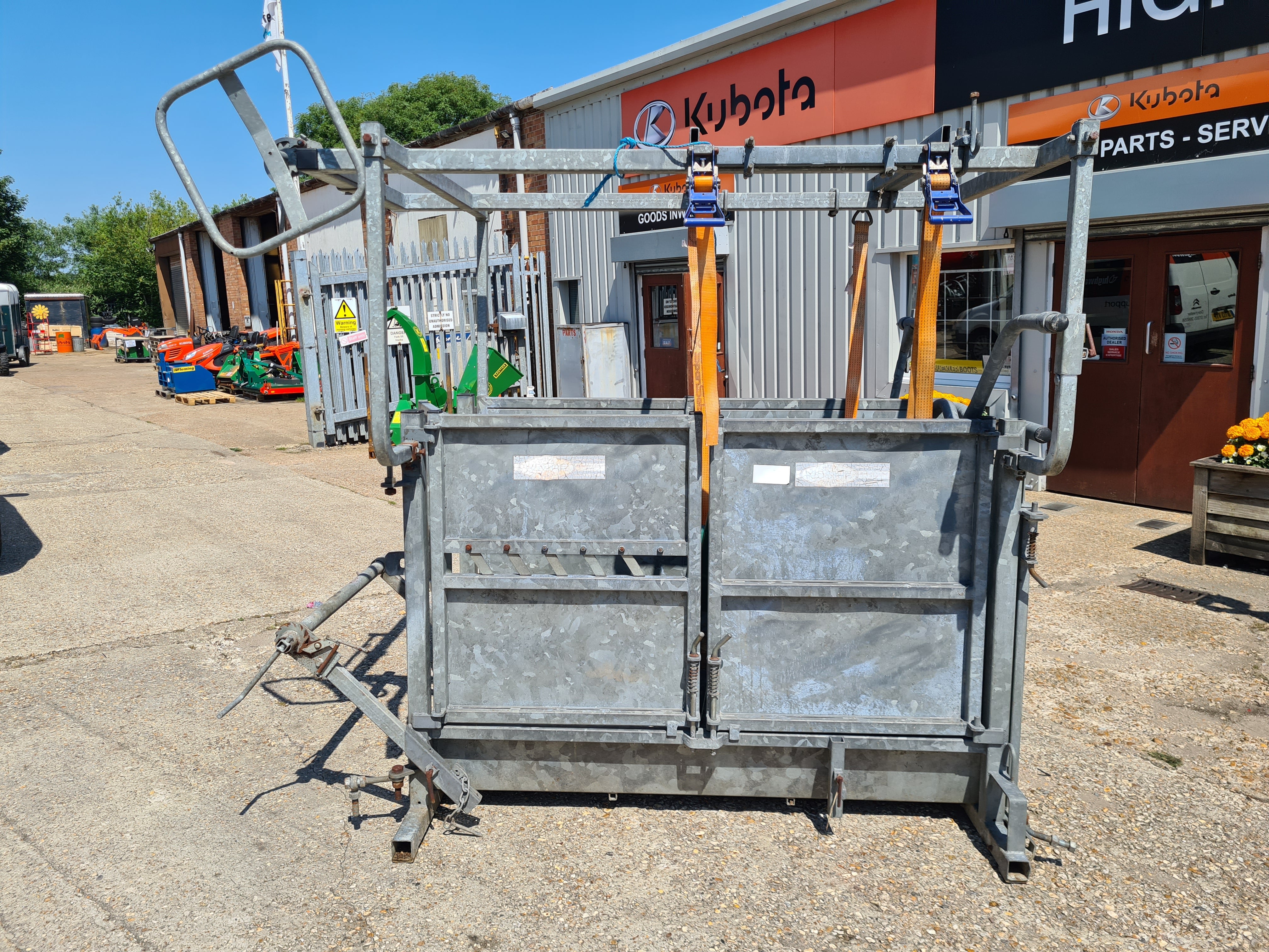 HIGHLAND / LONGHORN / DEXTER 337G Cattle Crush Handling Crate - £1795 (No VAT)