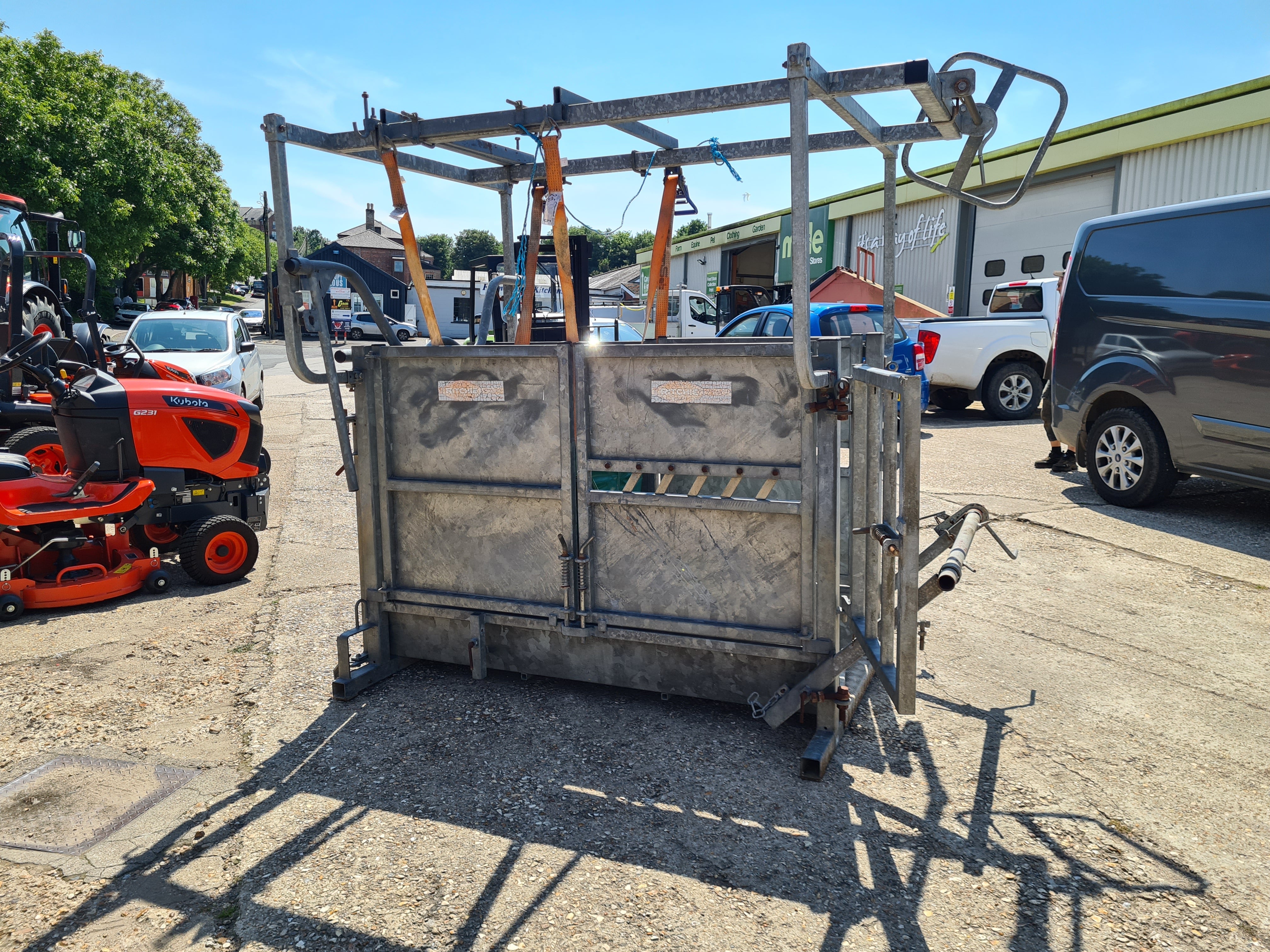 HIGHLAND / LONGHORN / DEXTER 337G Cattle Crush Handling Crate - £1795 (No VAT)