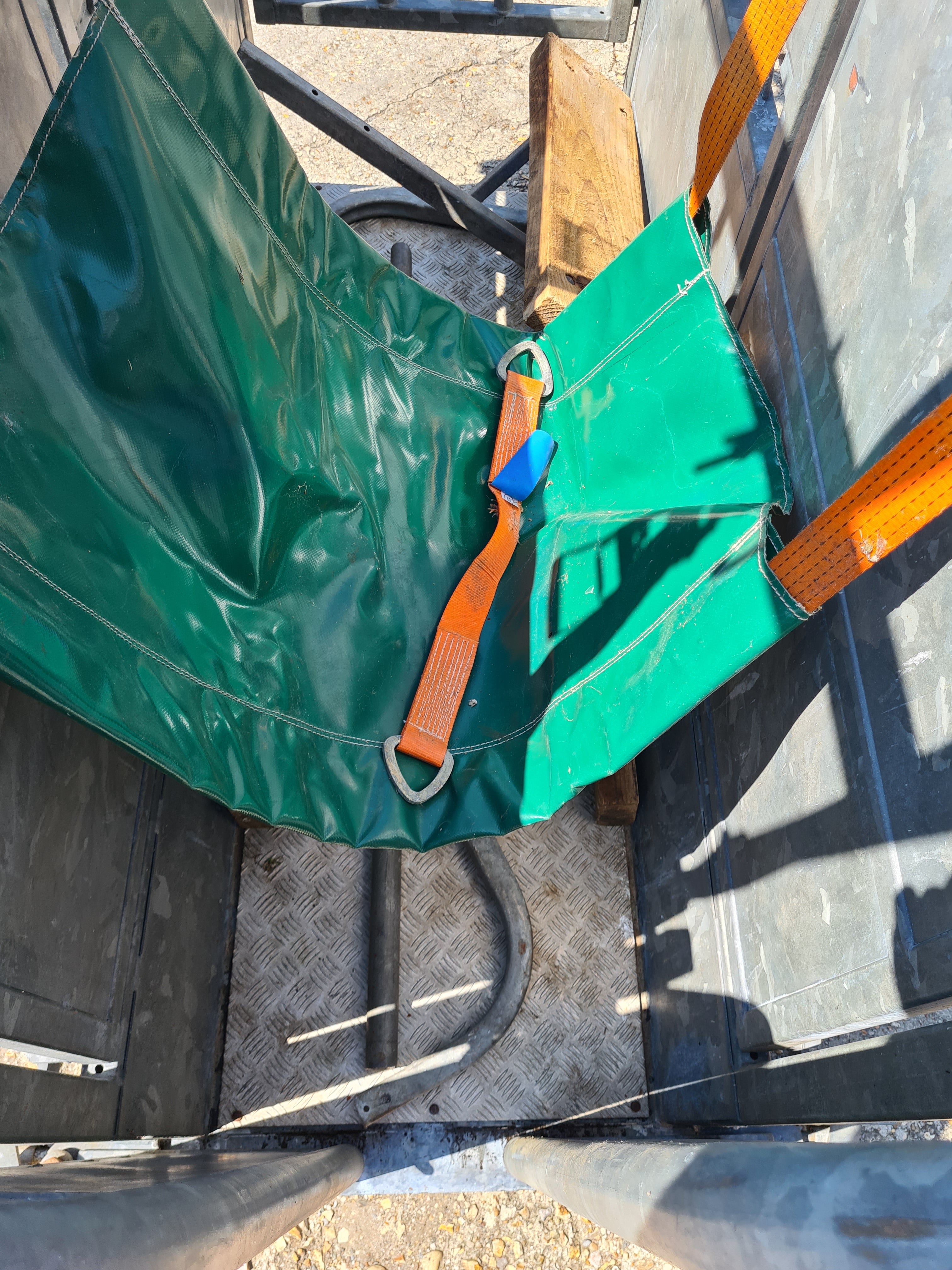 HIGHLAND / LONGHORN / DEXTER 337G Cattle Crush Handling Crate - £1795 (No VAT)