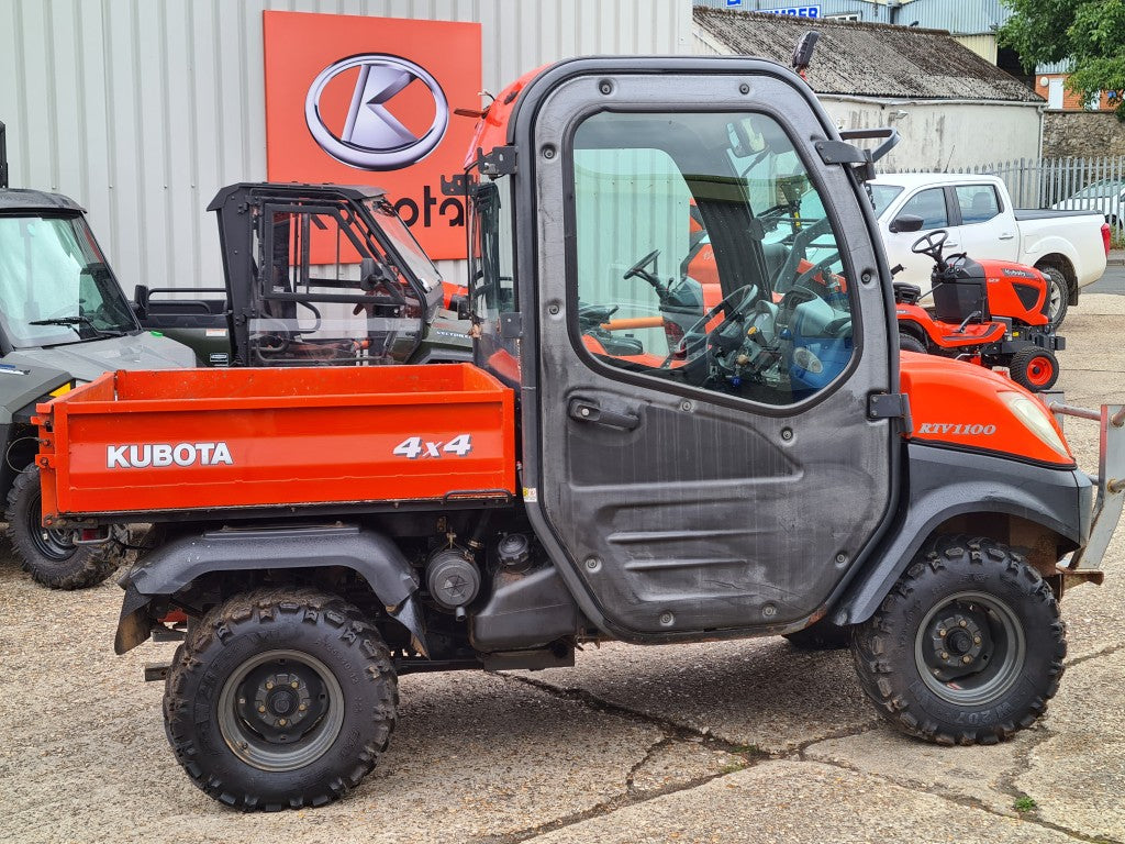 Kubota RTV 1100 cab with AirCon - £7000 no vat