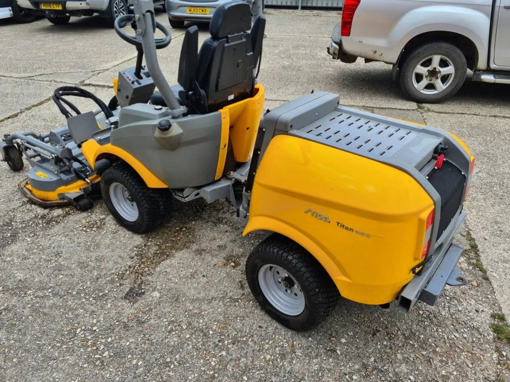 USED Stiga Titan 540D 53" Out Front Ride On Mower