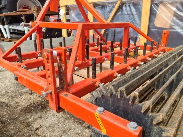 Kubota LH1 1.2m Tined Levelling Harrow for Compact Tractors