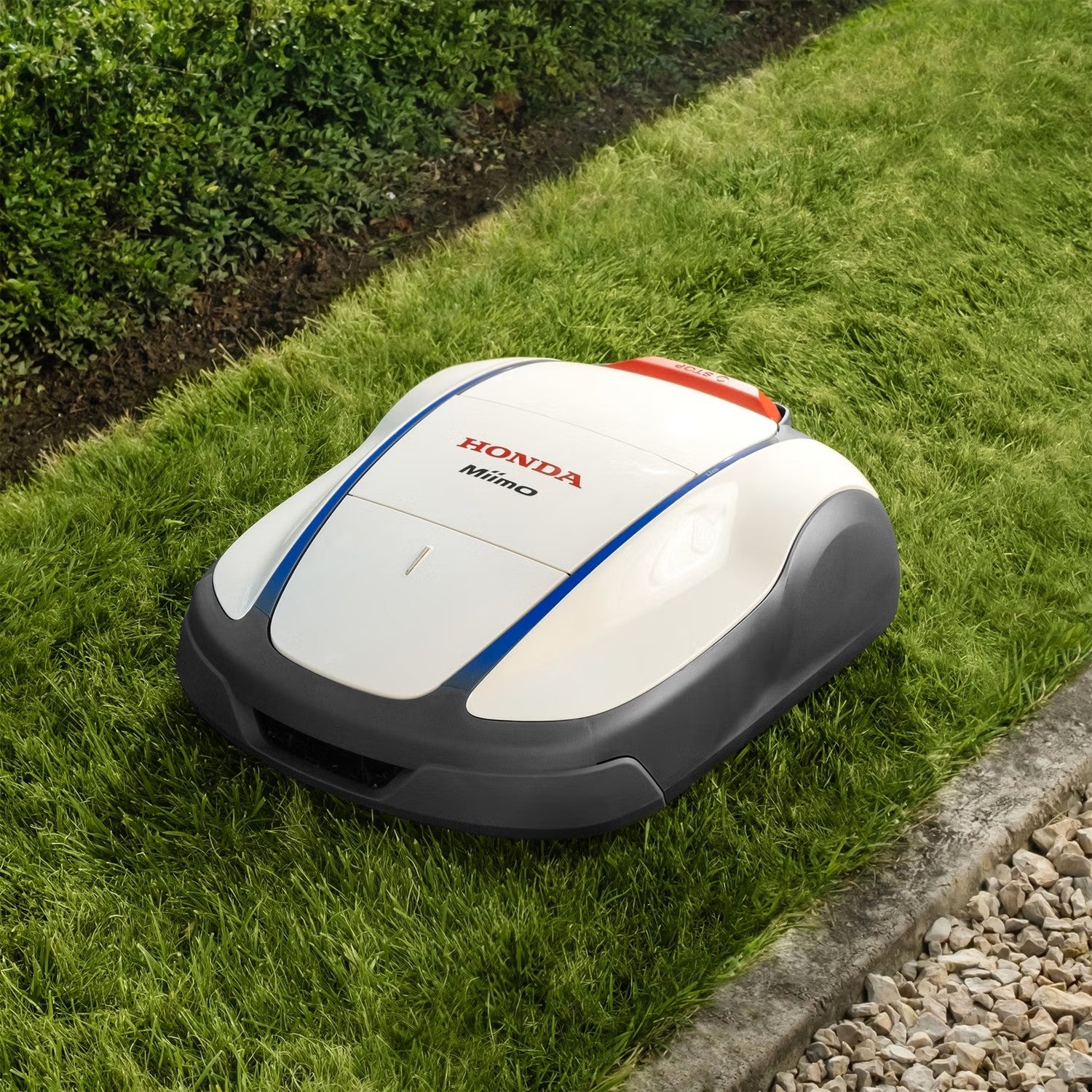 HONDA HRM 1500 LIVE - Robotic Mower - up to 1500m2