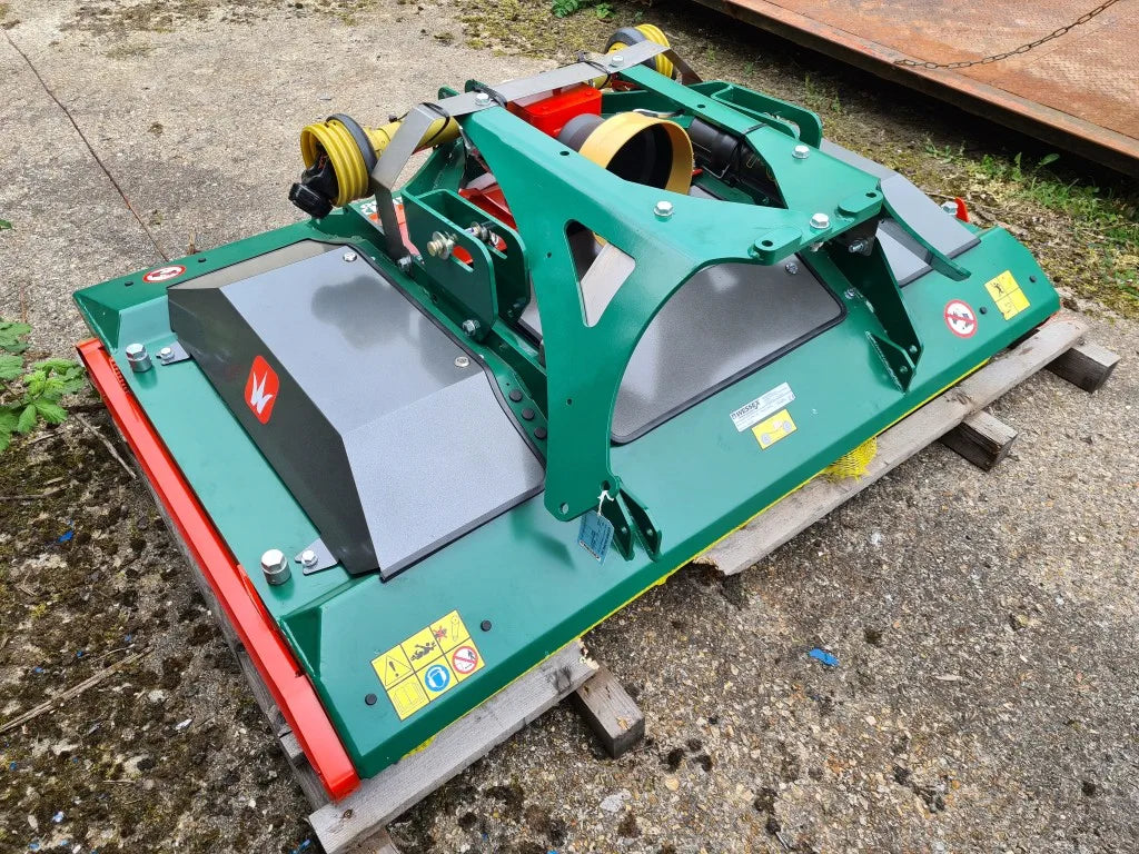 New Wessex RMX-180 Rigid Roller Commercial Mower