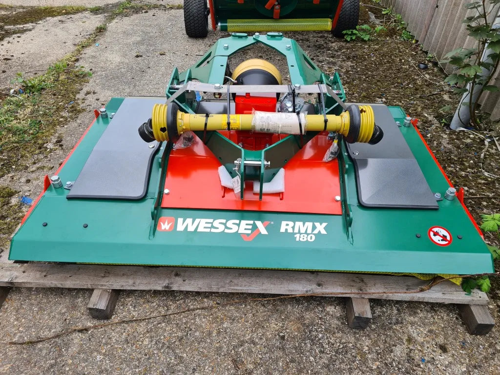 New Wessex RMX-180 Rigid Roller Commercial Mower